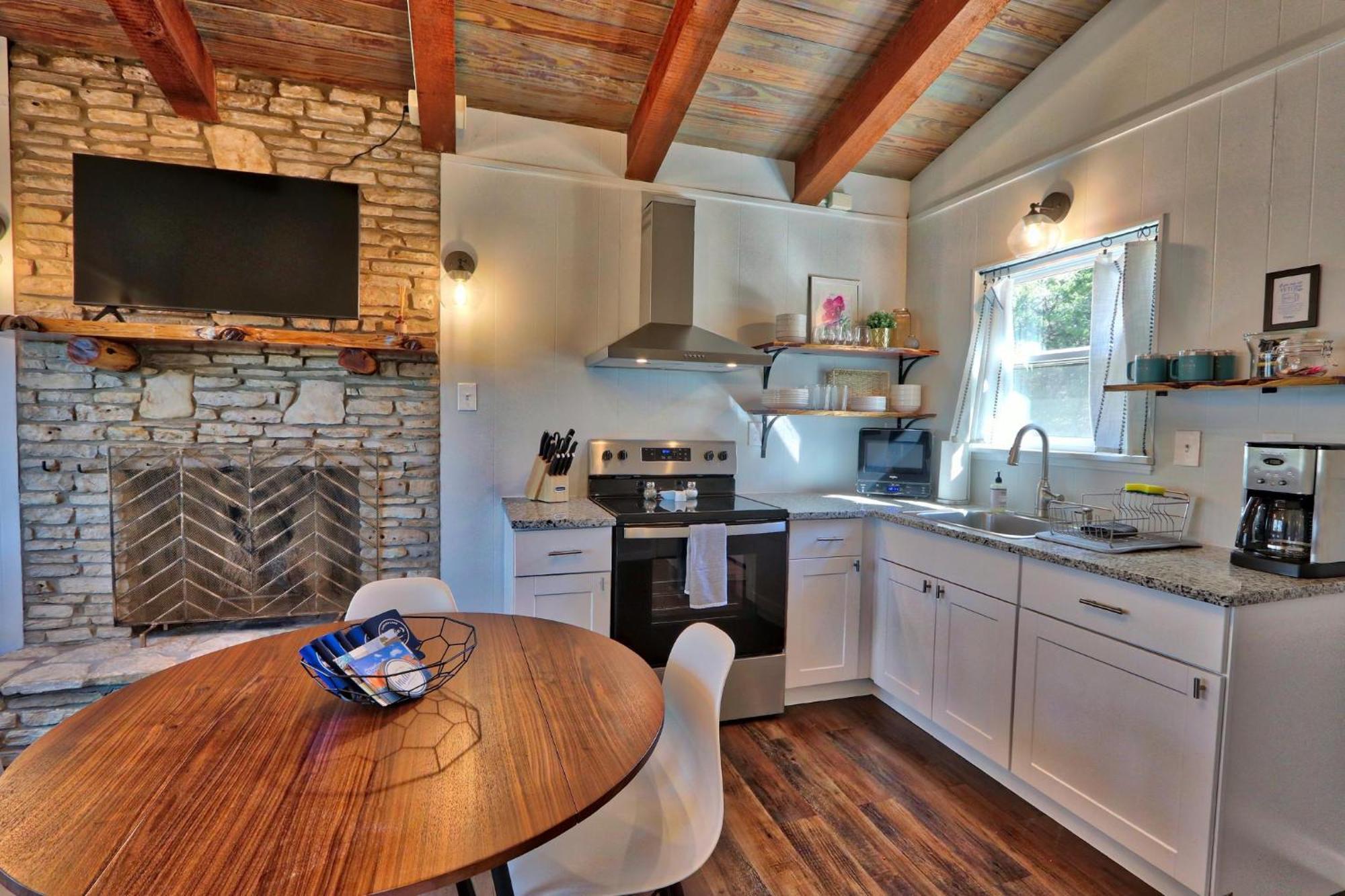 Millie'S Cottages Unit 2 - Annie 峡谷湖 外观 照片